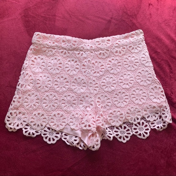Forever 21 Pink Crotchet Shorts - Picture 3 of 4